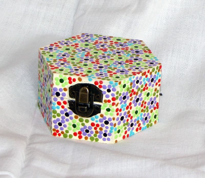 cutie din lemn hexagon - 002 cutie din lemn hexagon - 002